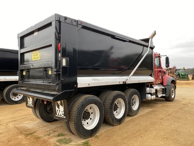 Image of Mack GR64F equipment image 2