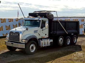 Main image Mack GR84F