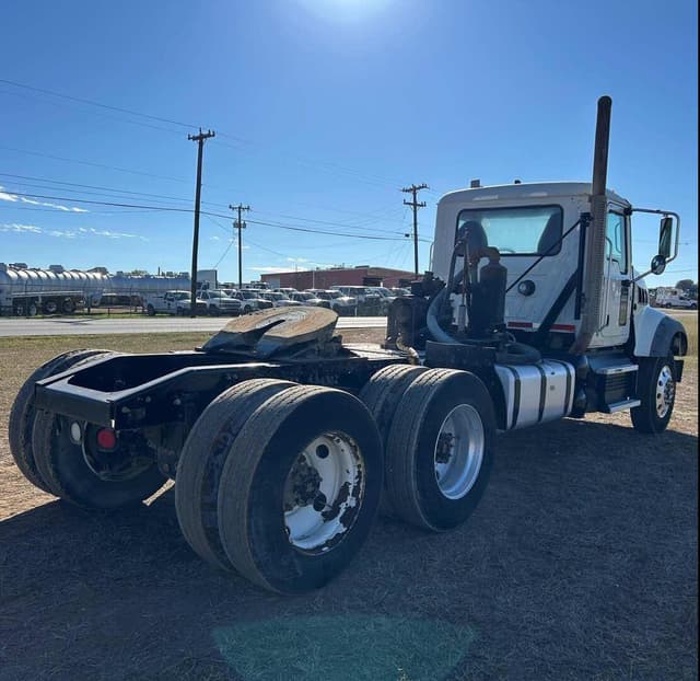 Image of Mack GR64FT equipment image 3