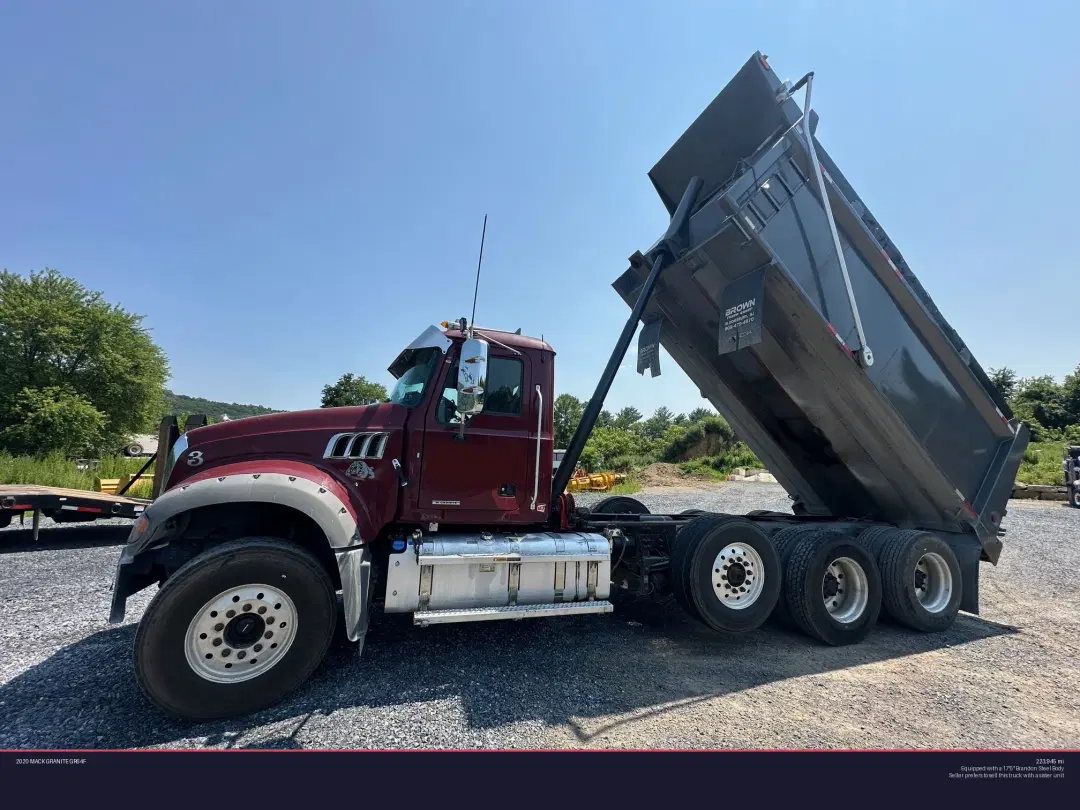 Image of Mack GR64F Primary image