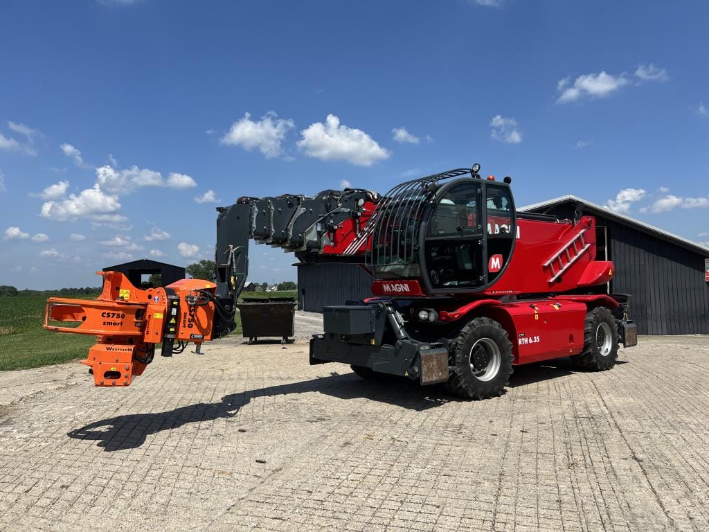 2021 Magni RTH 6.35 Equipment Image0