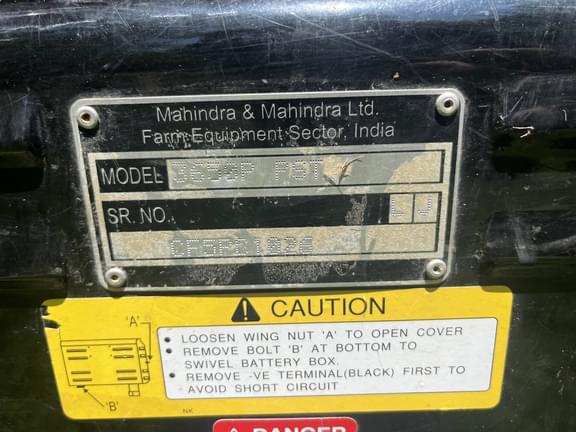Image of Mahindra 3650 equipment image 3