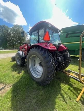 Image of Mahindra 9110 equipment image 4