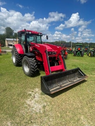 Main image Mahindra 9110