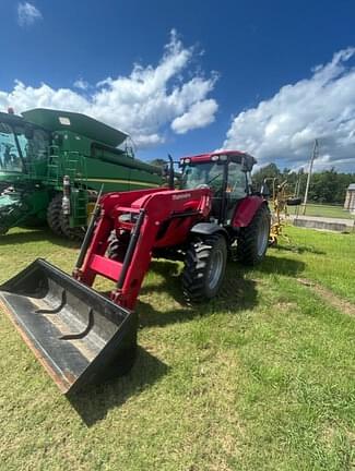 Image of Mahindra 9110 equipment image 2