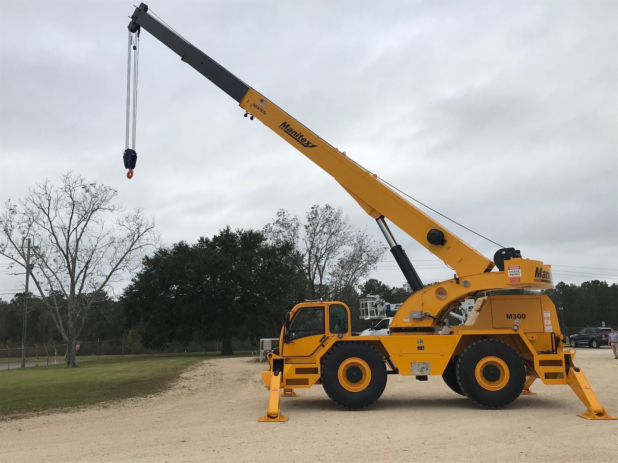 2020 Manitex M300 Equipment Image0