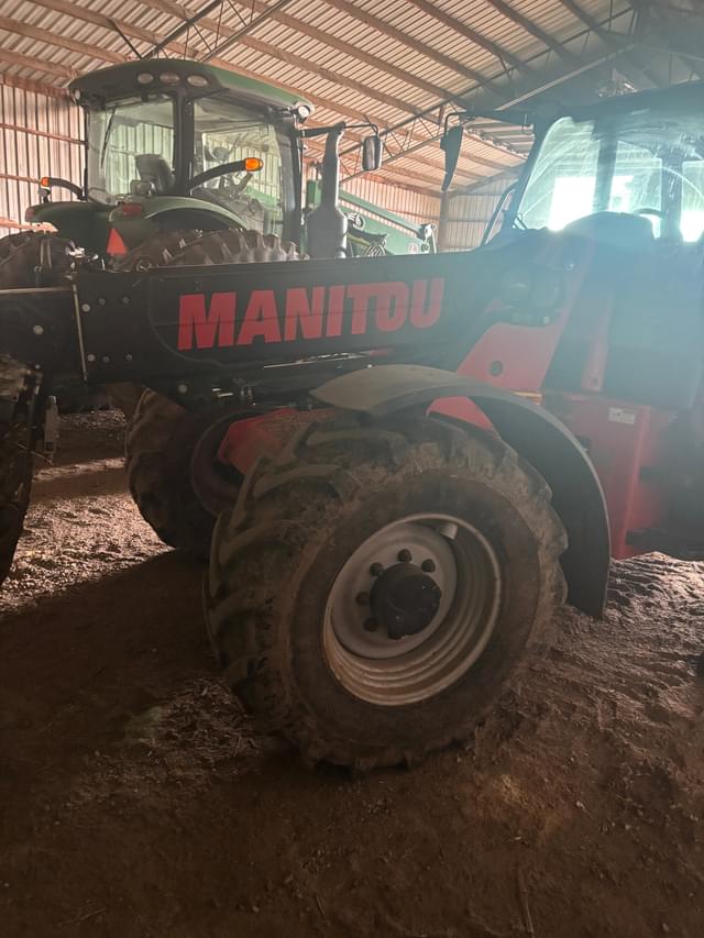 Image of Manitou MLA-T 533-145 V+ equipment image 2