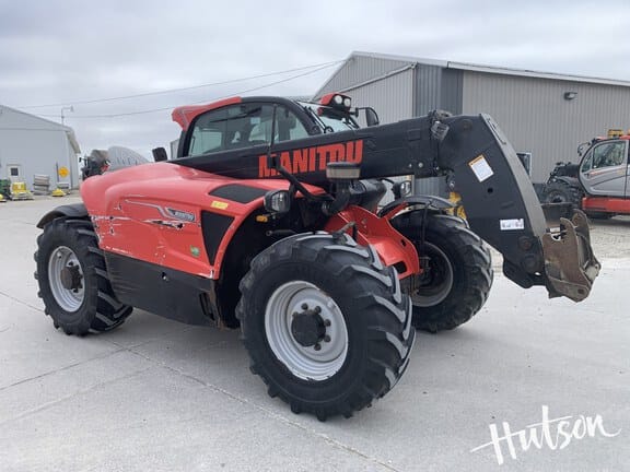 2020 Manitou MLT840-145PS+ Equipment Image0