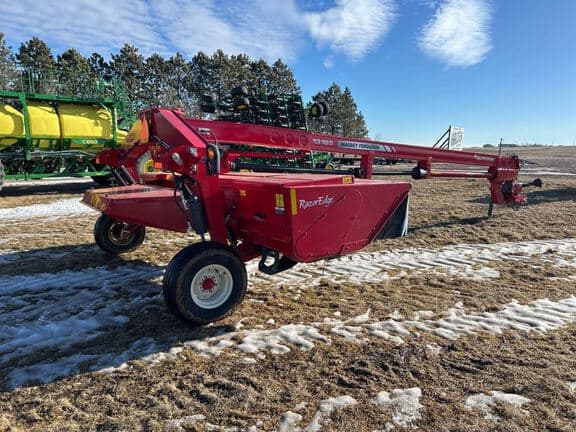 Image of Massey Ferguson 1316S equipment image 4