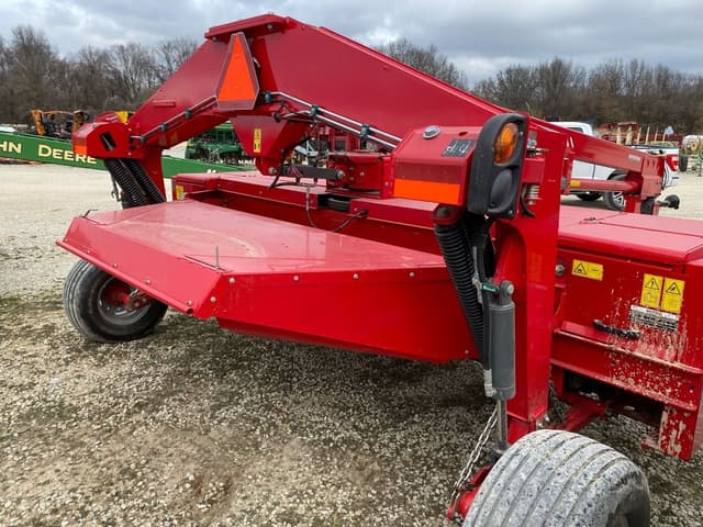 Image of Massey Ferguson 1393 equipment image 4
