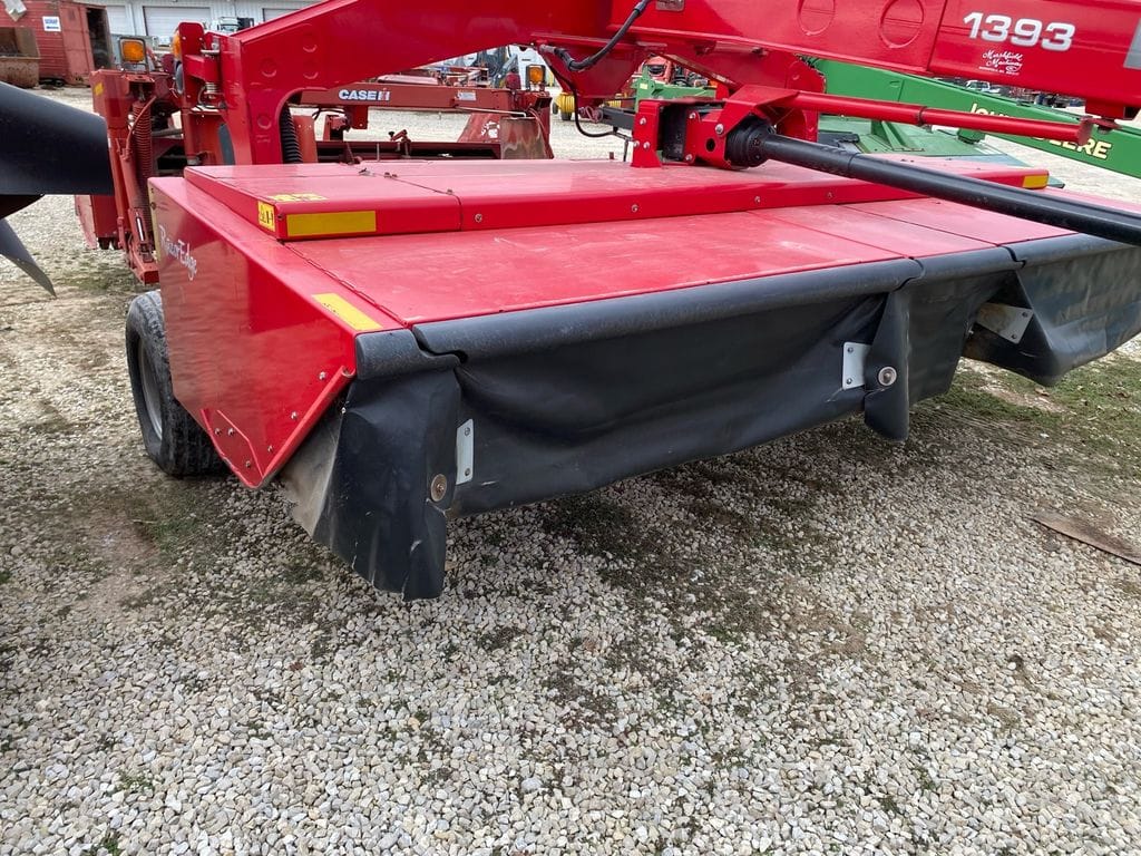 2020 Massey Ferguson 1393 Equipment Image0