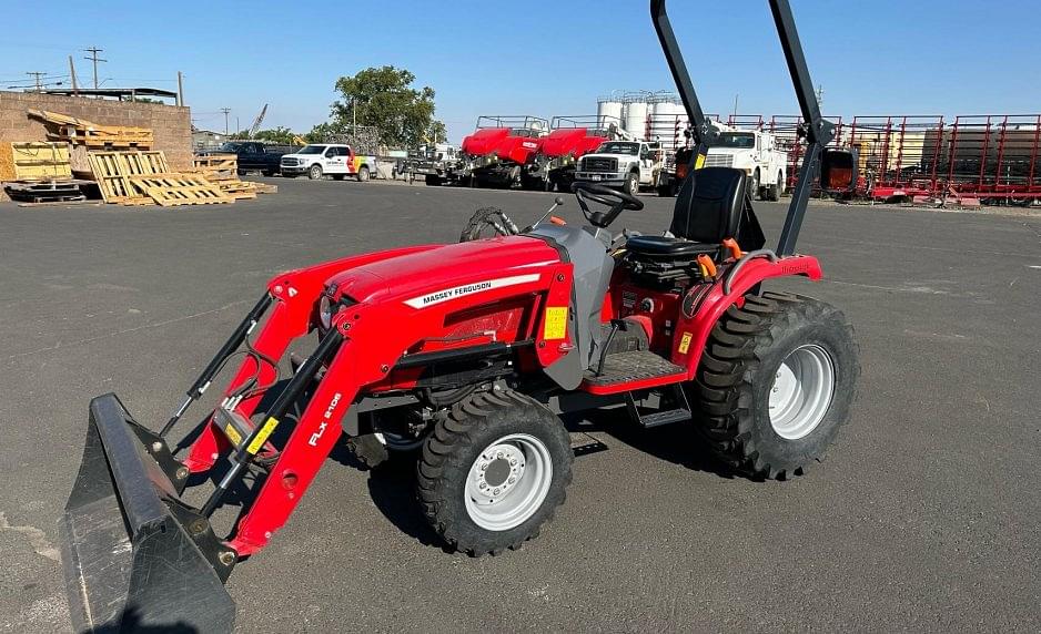 Image of Massey Ferguson 1526 Primary image