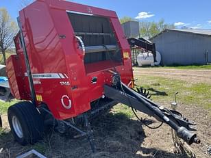 Main image Massey Ferguson 1745 11