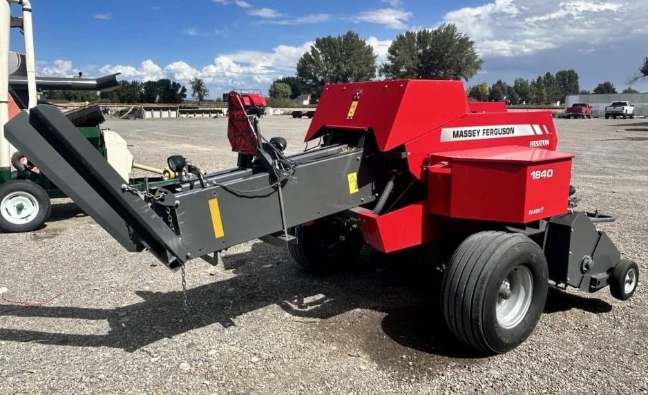 Image of Massey Ferguson 1840 Primary image
