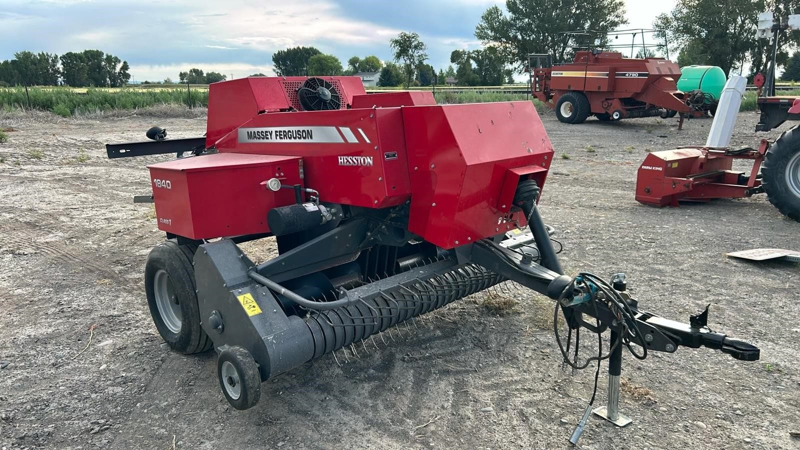 2020 Massey Ferguson 1840 Equipment Image0