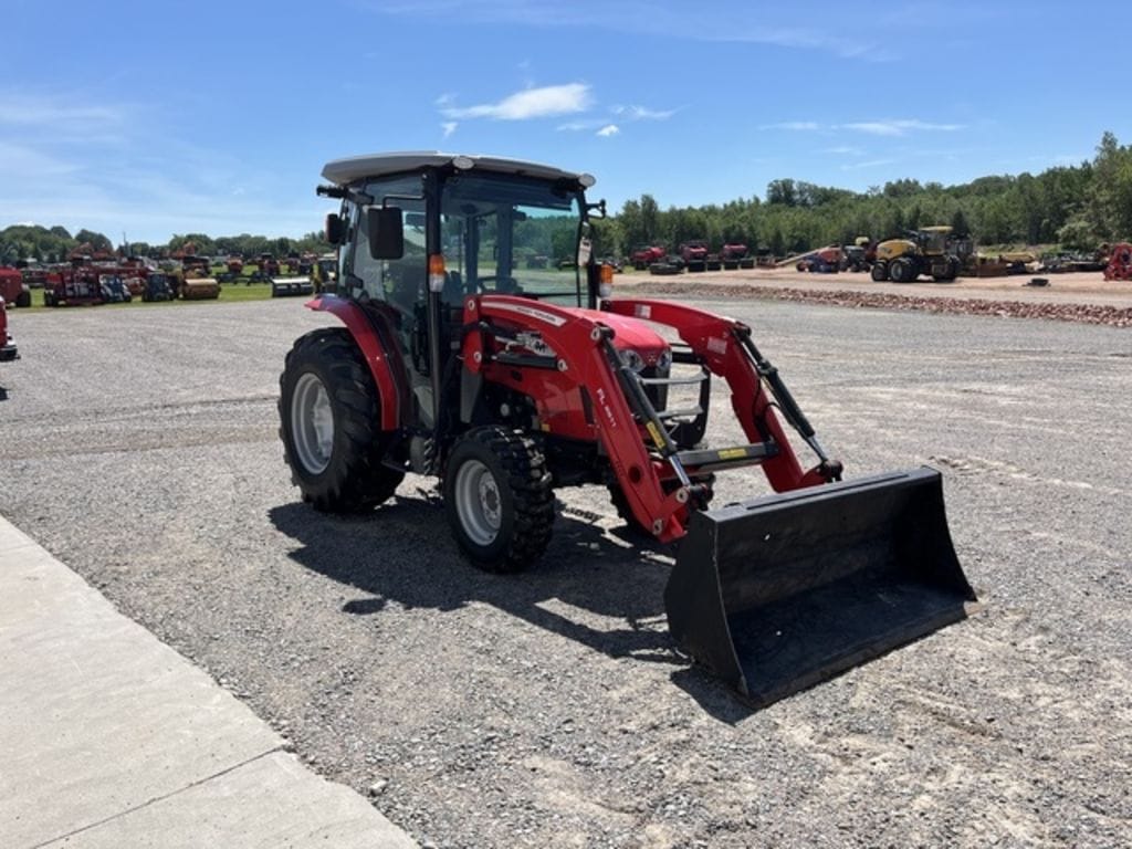 2020 Massey Ferguson 1840M Equipment Image0