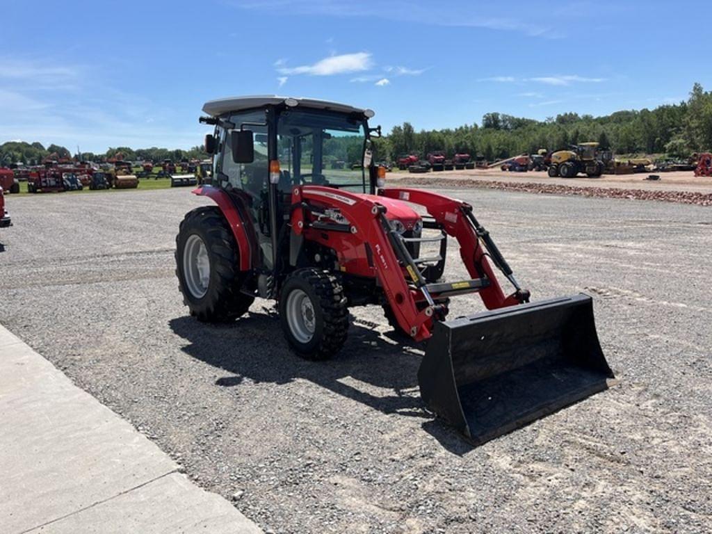 Image of Massey Ferguson 1840M Primary image