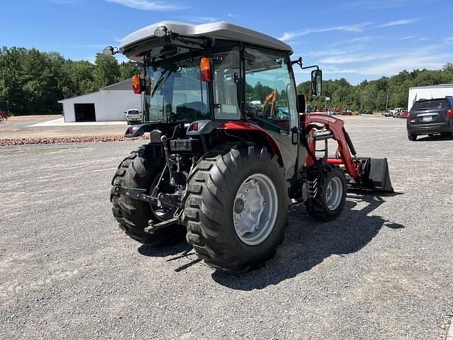 Image of Massey Ferguson 1840M equipment image 2