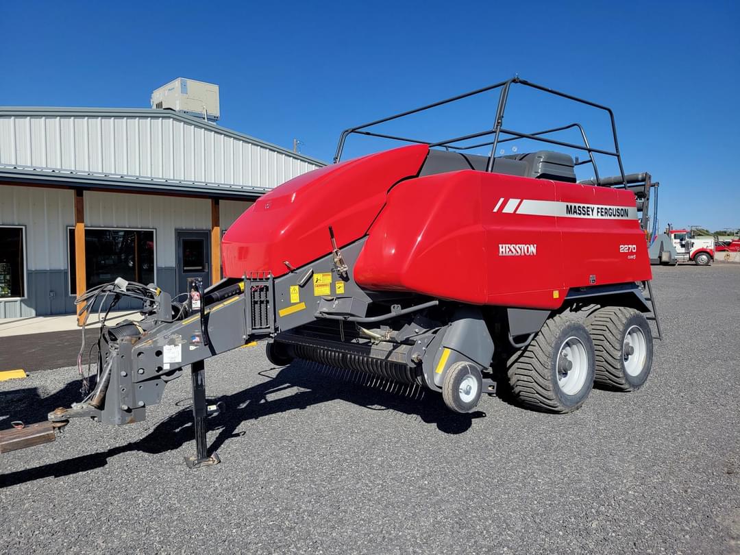 Image of Massey Ferguson 2270 Primary image