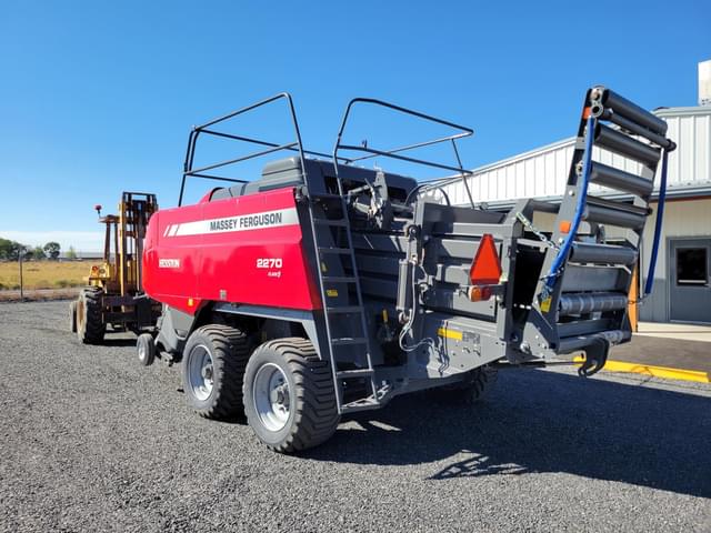 Image of Massey Ferguson 2270 equipment image 1