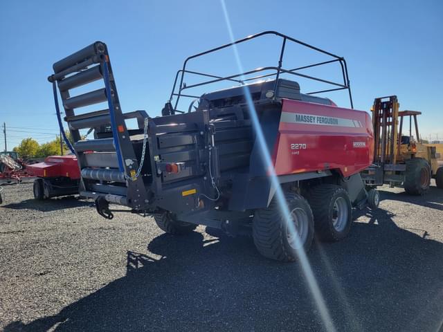 Image of Massey Ferguson 2270 equipment image 2