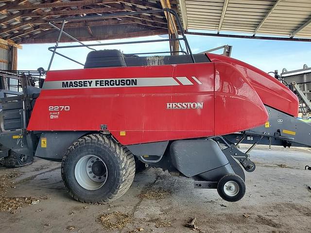 Image of Massey Ferguson 2270 equipment image 1