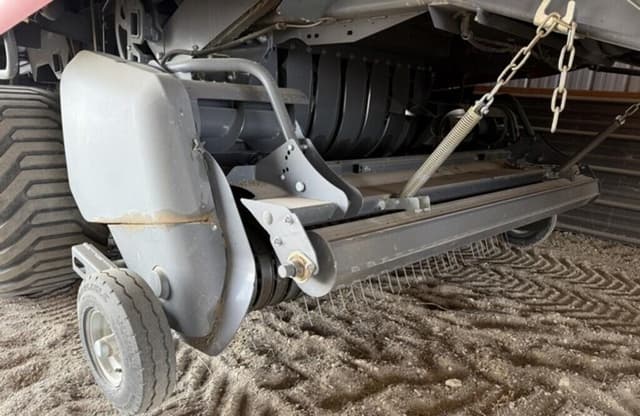 Image of Massey Ferguson 2270 equipment image 1