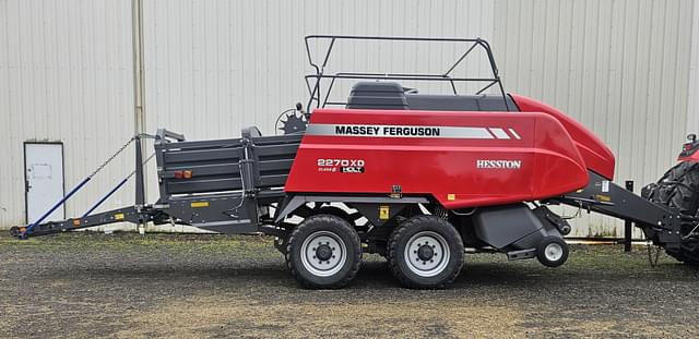Image of Massey Ferguson 2270XD equipment image 2