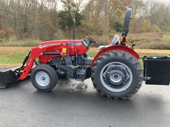 Main image Massey Ferguson 2604H