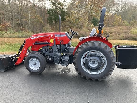 Image of Massey Ferguson 2604H Primary image