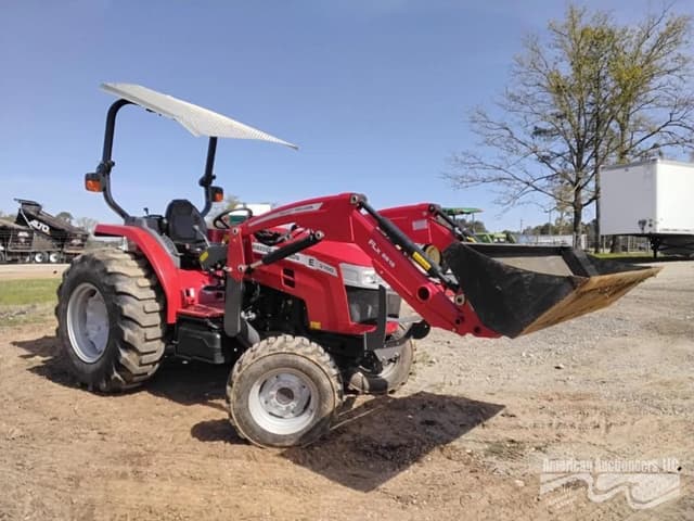 Image of Massey Ferguson 2760E equipment image 3