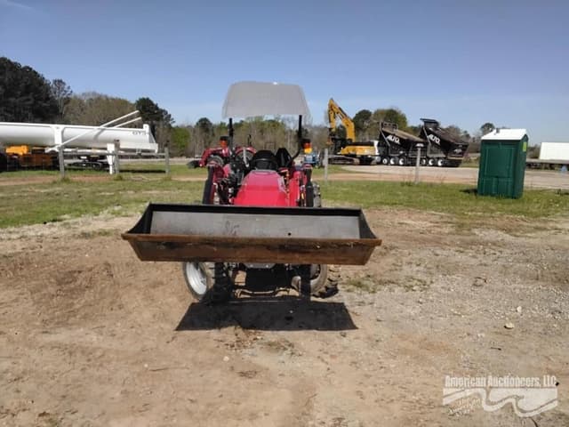 Image of Massey Ferguson 2760E equipment image 1