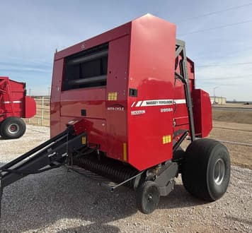 Main image Massey Ferguson Hesston 2956A