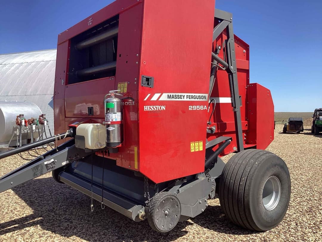 Image of Massey Ferguson Hesston 2956 Primary Image