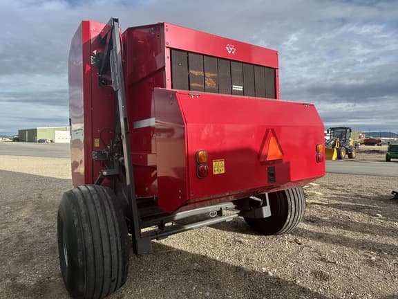 Image of Massey Ferguson 2956 equipment image 2