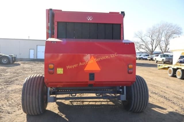 Image of Massey Ferguson 2956 equipment image 4