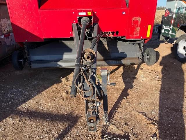 Image of Massey Ferguson Hesston 2956 equipment image 4