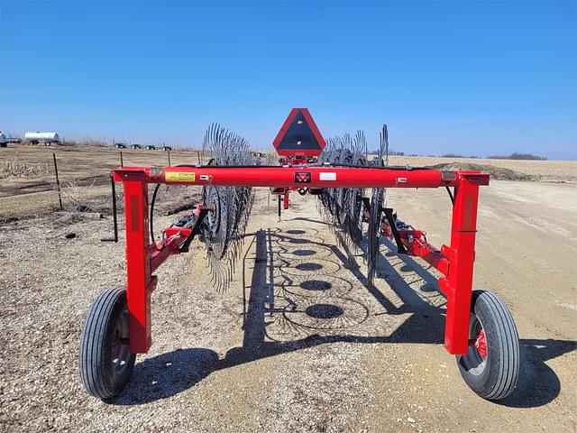 Image of Massey Ferguson 3983 equipment image 3