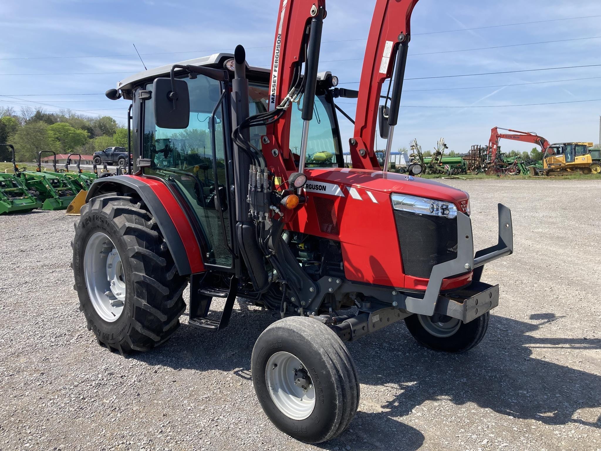 2020 Massey Ferguson 4707 Equipment Image0