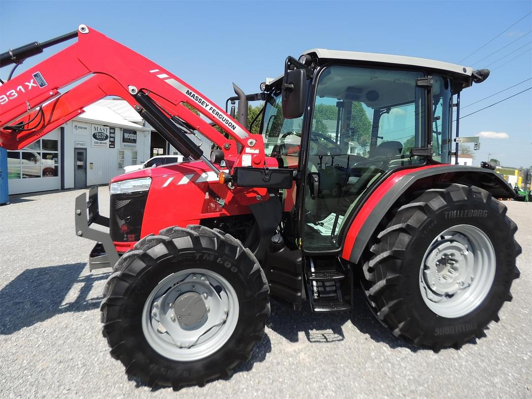 Image of Massey Ferguson 4707 Primary image