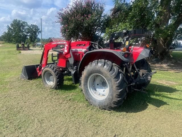 Image of Massey Ferguson 4707 equipment image 1
