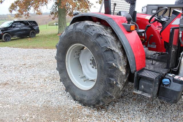 Image of Massey Ferguson 4710 equipment image 4