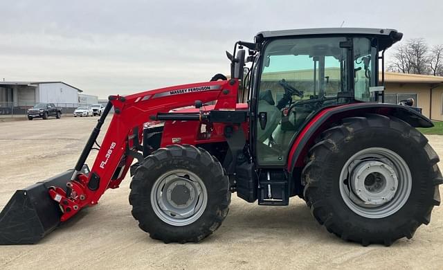Image of Massey Ferguson 4710 equipment image 1