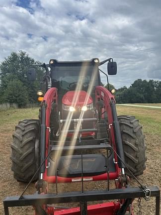 Image of Massey Ferguson 5710 equipment image 2