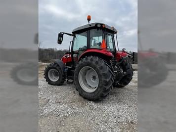 Main image Massey Ferguson 5711S