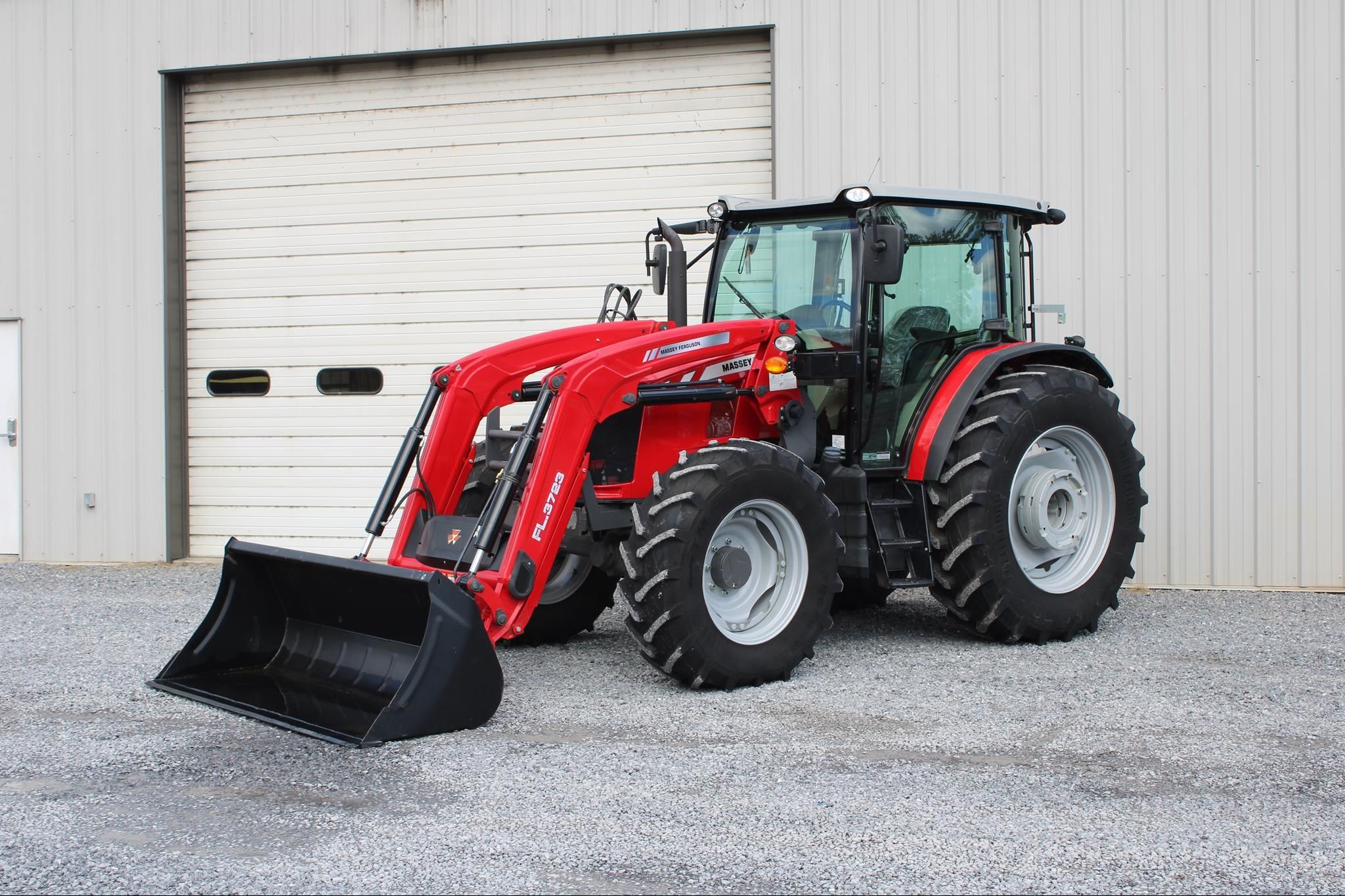2020 Massey Ferguson 6713 Equipment Image0