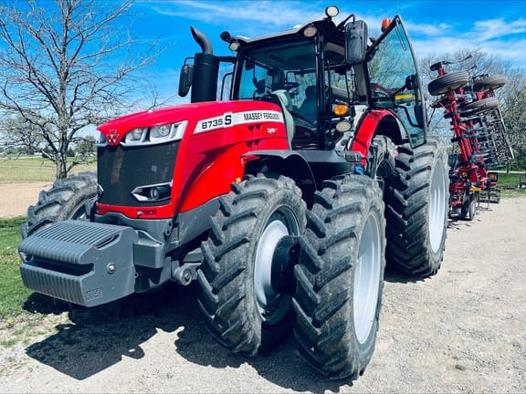 2020 Massey Ferguson 8735 Equipment Image0