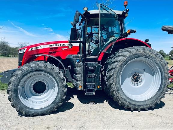 Image of Massey Ferguson 8735 equipment image 4