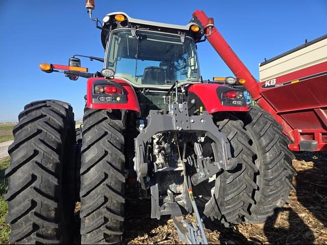 Image of Massey Ferguson 8735S equipment image 2