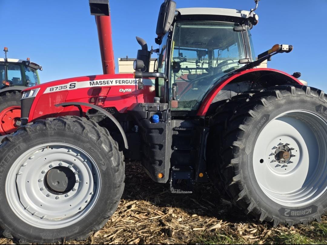 Main image Massey Ferguson 8735S